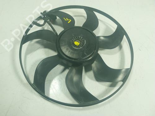 Used Radiator fan Radiator fan MERCEDES-BENZ GLA-CLASS (X156) GLA 180 (156.942) (122 hp) 16196028 16196028