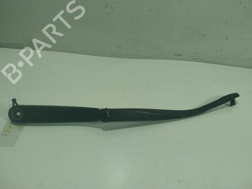 Used Front windshield wiper arm BMW 5 (F10) 525 d (204 hp) 17723454