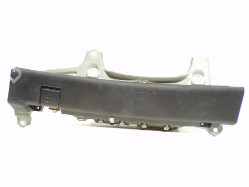 Used Electronic module LEXUS IS II (_E2_) 220d (ALE20) (177 hp) 8224828