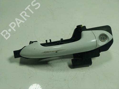 Used Front left exterior door handle KIA CEE'D (JD) 1.6 CRDi 110 (110 hp) 17029373