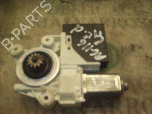 Rudehejsemotor bagstkærm højre VOLVO V50 (545) 1.6 D (110 hp) 3776758