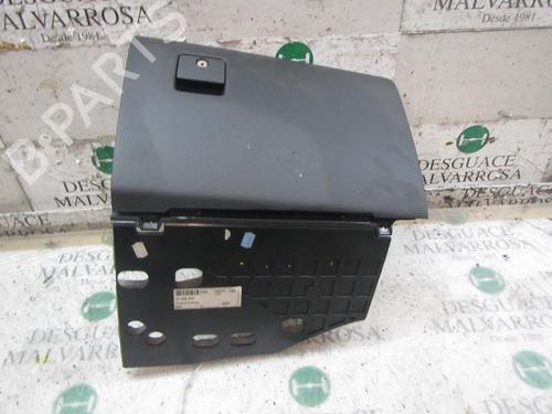 Used Glove box OPEL VECTRA C (Z02) 2.0 DTI 16V (F69) (101 hp) 3821956