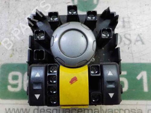 Used Switch Switch LAND ROVER RANGE ROVER SPORT I (L320) 2.7 D 4x4 (190 hp) 5667541 5667541