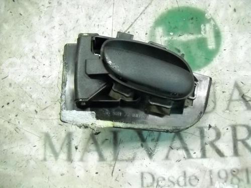 Used Rear left interior door handle Rear left interior door handle PEUGEOT 206 Hatchback (2A/C) 1.4 HDi (69 hp) 3786687 3786687