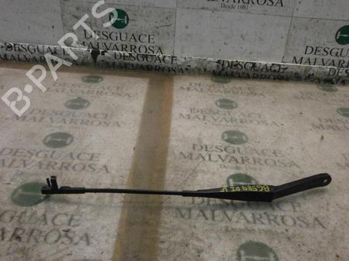 Used Front windshield wiper arm FORD FOCUS II Turnier (DA_, FFS, DS) 1.6 TDCi (109 hp) 3790549