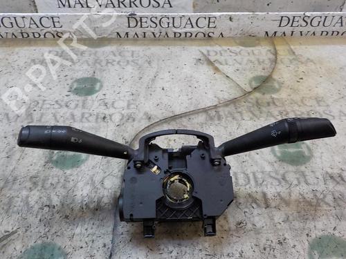 Used Headlight switch Headlight switch FIAT PANDA (312_, 319_) 1.2 (312PXA1A) (69 hp) 3847869 3847869