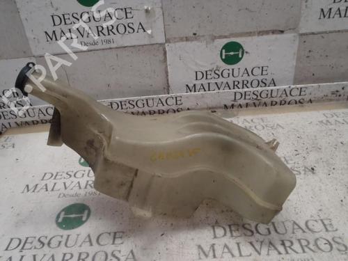 Used Windscreen washer tank IVECO DAILY III Van 2.8 CNG (106 hp) 7410212