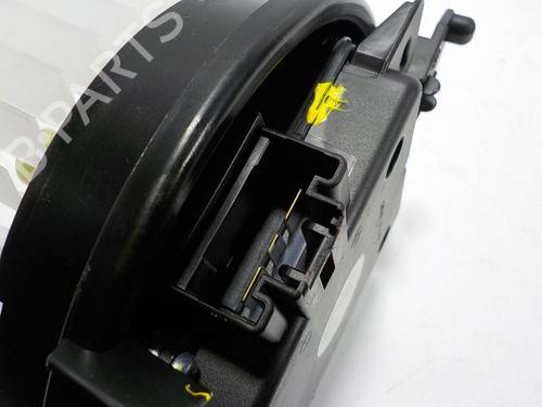 Heater blower motor TOYOTA YARIS CROSS (MXP_)  | BP12226659M62 