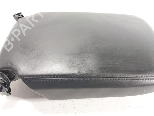 Used Armrest / Center console Armrest / Center console LAND ROVER RANGE ROVER SPORT II (L494) 3.0 SDV6 4x4 (306 hp) 27562285 27562285