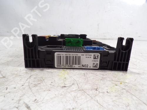 Fuse box CITROËN C4 CACTUS  | BP8892445E1