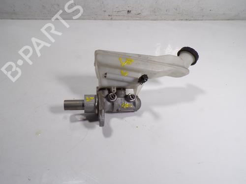 Used Brake master cylinder Brake master cylinder MERCEDES-BENZ B-CLASS Sports Tourer (W246, W242) B 180 CDI / d (246.212) (109 hp) 9644872 9644872
