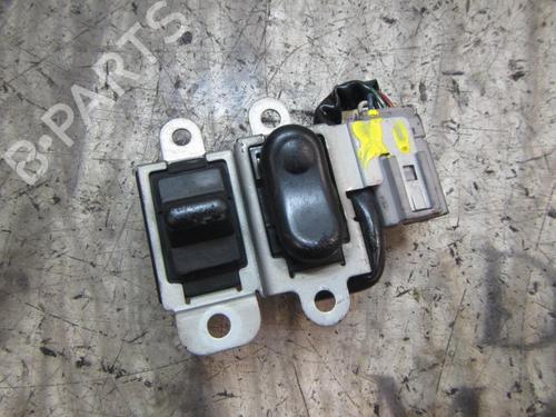 Elektronisk modul NISSAN X-TRAIL I (T30) 2.2 DCi (114 hp) 3835432