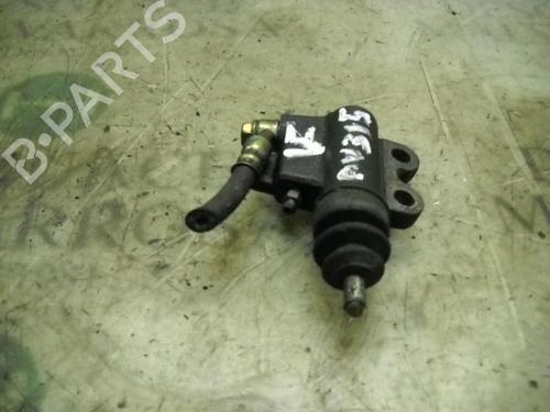 Clutch slave cylinder NISSAN PRIMERA Hatchback (P12) 2.2 Di | BP14264007M113 - Image 2
