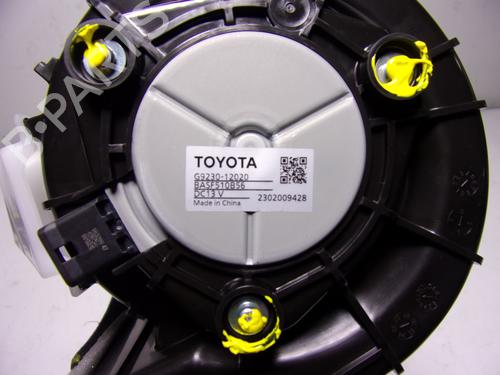 Heater blower motor TOYOTA COROLLA Cross (ZVG1_, ZSG1_, MXGH1_, MXGA1_) 1.8 Hybrid (ZVG13) | BP15889809M62