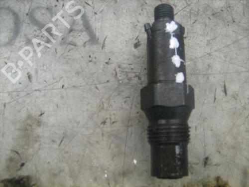 Used Injector Injector FORD FIESTA IV (JA_, JB_) 1.8 D (60 hp) 3768248 3768248