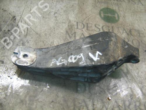 Used Support Support OPEL VECTRA B Hatchback (J96) 2.0 i 16V (F68) (136 hp) 14298733 14298733