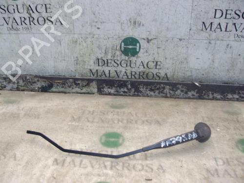 Used Front windshield wiper arm SMART CITY-COUPE (450) 0.6 (450.352, 450.353) (61 hp) 3786896