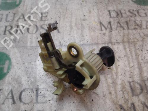 Used Tailgate handle Tailgate handle RENAULT LAGUNA I (B56_, 556_) 1.6 16V (B568, B561) (107 hp) 3829829 3829829