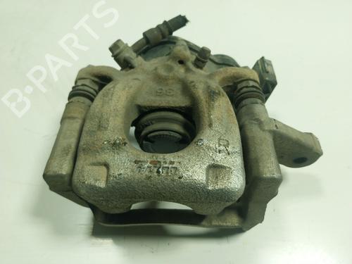 Used Right rear brake caliper Right rear brake caliper RENAULT KADJAR (HA_, HL_) 1.3 TCe 140 (HLNB, HLN1) (140 hp) 17030345 17030345