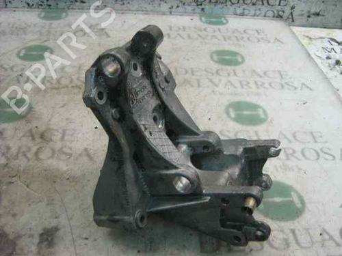 Used Engine mount CITROËN XSARA (N1) 1.9 D (68 hp) 9086179