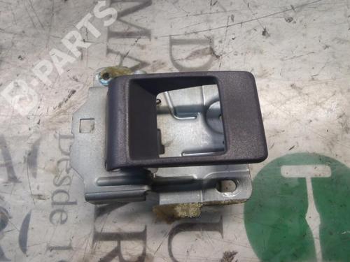 Used Front left interior door handle Front left interior door handle LAND ROVER FREELANDER I (L314) 2.0 Td4 4x4 (109 hp) 4015476 4015476