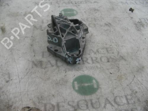 Used Engine mount RENAULT MEGANE I (BA0/1_) 1.9 D Eco (BA0A, BA0U, BA0R) (64 hp) 9085762
