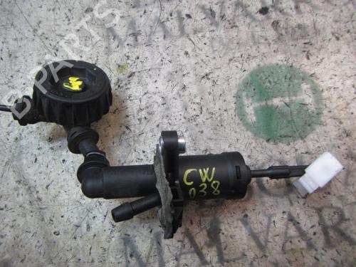 Used Clutch slave cylinder SKODA RAPID (NH3, NK3, NK6) [2012-2022]  14276344
