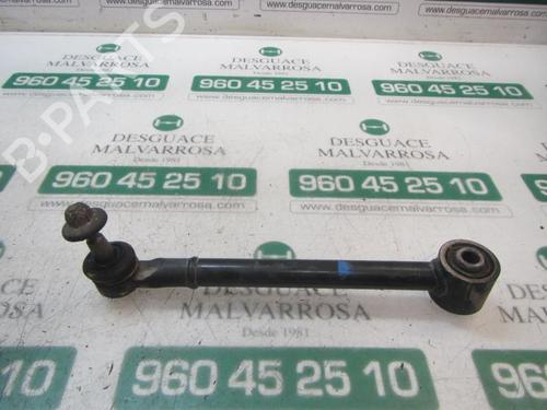 Used Right rear suspension arm Right rear suspension arm LEXUS IS II (_E2_) 220d (ALE20) (177 hp) 3880374 3880374
