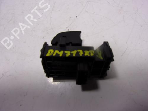 Right front window switch TOYOTA COROLLA Hatchback (_E21_, _EA1_, _EH1_) | BP15907417I26
