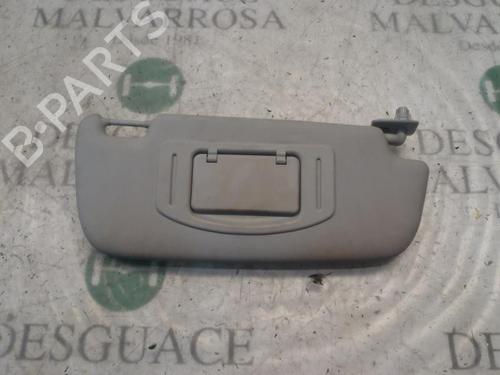 Højre solskærm Højre solskærm SMART FORFOUR (454) 1.3 (454.031) (95 hp) 3808708 3808708