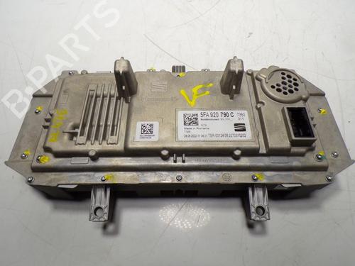 Instrument cluster SEAT LEON Sportstourer (KL8, KLD) 2.0 TDI | BP13693878C47 