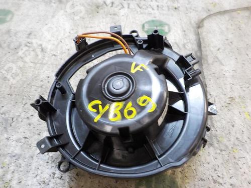 Used Heater blower motor Heater blower motor SEAT LEON (5F1) 1.6 TDI (115 hp) 3997963 3997963