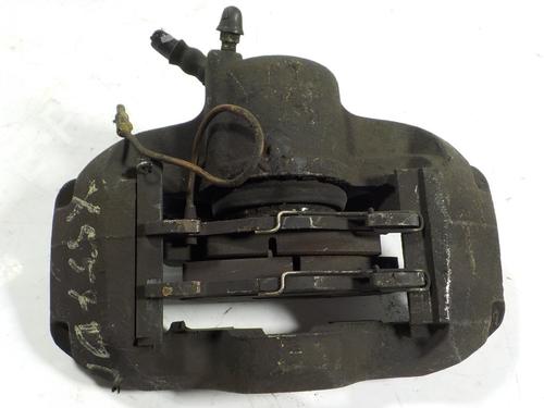 Used Right front brake caliper Right front brake caliper RENAULT 19 I (B/C53_) [1988-1994] 11555352 11555352
