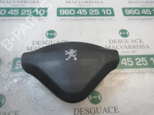 Used Driver airbag PEUGEOT 207 (WA_, WC_) 1.4 HDi (68 hp) 3873810