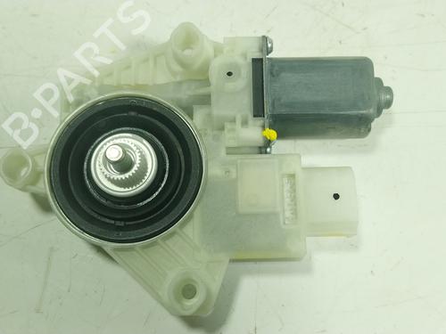 Left front window motor BMW 3 (G20, G80, G28) 318 i | BP25040494E21 - Image 2