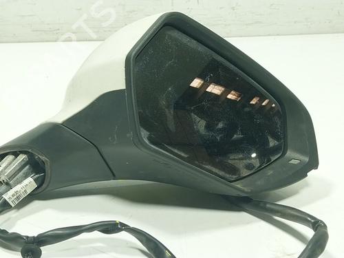 Retrovisor direito Retrovisor direito SEAT LEON Sportstourer (KL8, KLD) 1.0 TSI (110 hp) 28208355 28208355