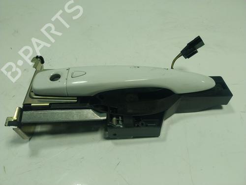 Used Front left exterior door handle RENAULT KADJAR (HA_, HL_) 1.5 dCi 110 (HLA3) (110 hp) 17804988