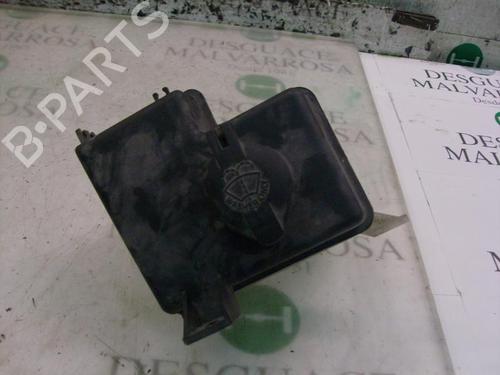 Used Windscreen washer tank HYUNDAI GETZ (TB) 1.1 (67 hp) 7413772