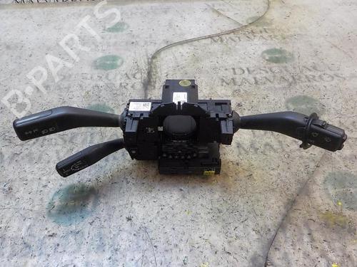 Used Steering column stalk VW PASSAT B6 (3C2) 2.0 TDI 16V (140 hp) 3851499