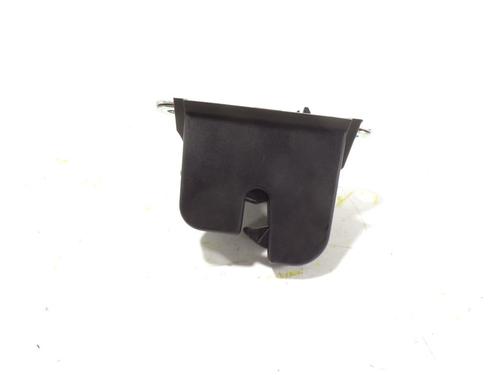 Used Tailgate lock VW POLO VI (AW1, BZ1, AE1) 1.0 TSI (95 hp) 8420868