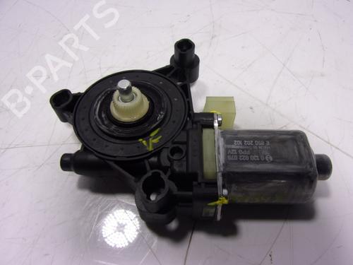 Used Right front window motor SEAT LEON (KL1, KLG) 2.0 TDI (116 hp) 16008544