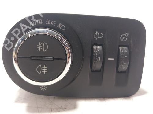 forlygtekontakt-opel-corsa-e-x15-2014-27652034 main image