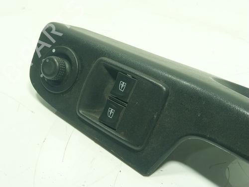 Left front window switch NISSAN NV300 Van (X82) 1.6 dci 120 | BP27978214I27 - Image 2
