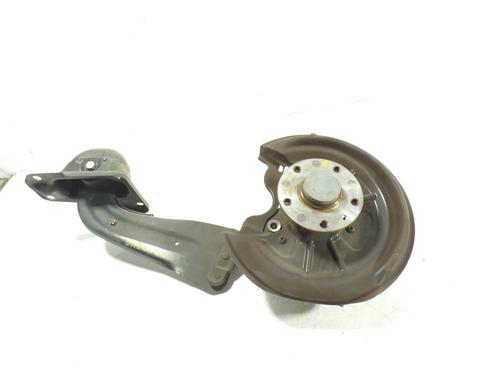 Used Left rear steering knuckle Left rear steering knuckle VW GOLF VI (5K1) 1.6 TDI (105 hp) 8538968 8538968