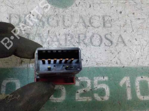 Warning switch HYUNDAI SANTA FÉ I (SM) 2.0 CRDi | BP4803352I22 - Image 3