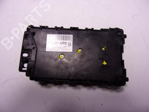 Used Fuse box Fuse box FORD MONDEO V Turnier (CF) [2014-2026] 15725067 15725067
