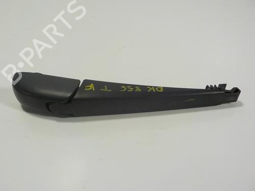 Bakre vindusviskerarm TOYOTA AURIS (_E18_) 1.4 D-4D (NDE180_, NDE180R) (90 hp) 13379048