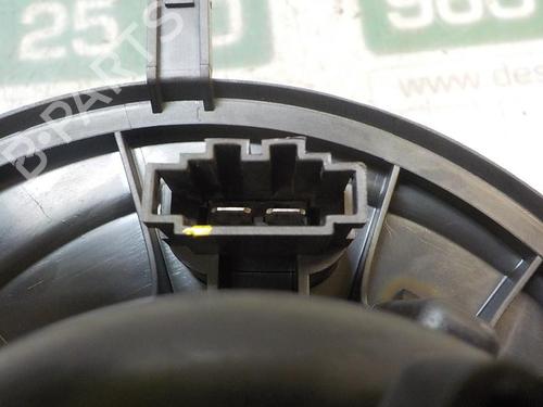 Heater blower motor VW GOLF VI (5K1) 1.6 TDI | BP3871641M62 