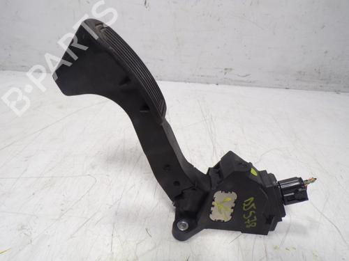 Used Pedal Pedal TOYOTA RAV 4 IV (_A4_) 2.5 Hybrid (AVA42_) (155 hp) 10486176 10486176