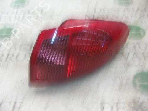 Højre baglygte ALFA ROMEO 147 (937_) 1.9 JTD (937.AXD1A, 937.BXD1A, 937.AXV1A, 937.BXB1A,... (115 hp) 3785214